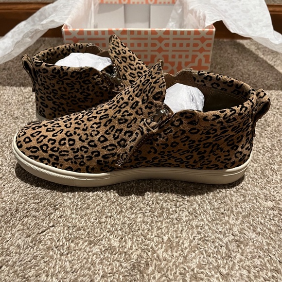 Gianni Bini Leopard Print Ground-Break Booties, Size 7 - Picture 3 of 9